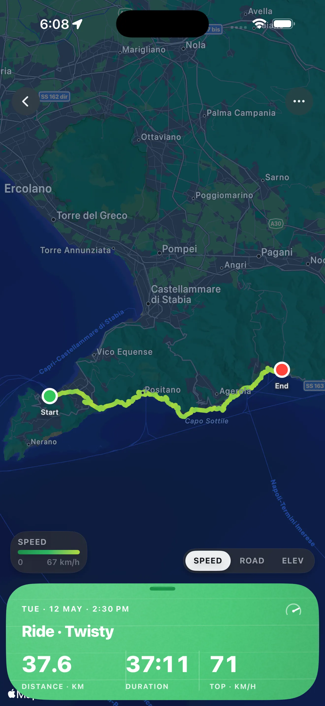 Roveri app showing a recorded ride painted in green on a dark coastal map